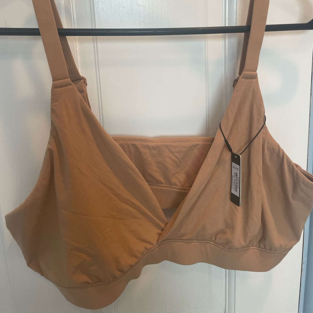 SKIMS Nude Bralette 4X